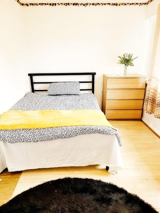Excellent Double Rooms In Cheap Rate Around Central Londra Dış mekan fotoğraf